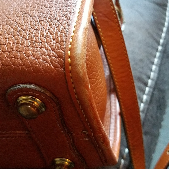 Vintage Dooney & Bourke Medium Essex Shoulder Bag - Picture 9 of 13